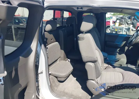 2005 Nissan Frontier Se z USA, uszkodzony, nr VIN 1N6AD06U75C451898